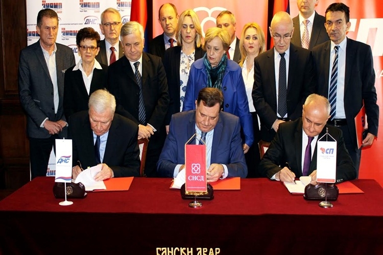 "MANGUPI" I "PAPCI": Sličnosti i razlike, perspektive i prepreke