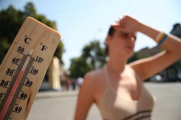 VRIJEME: Sutra veoma toplo i sparno