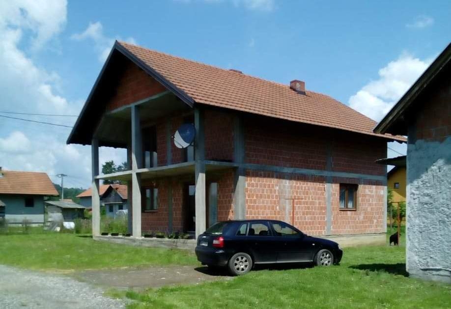 OGLAS: Prodaje se kuća u Velikoj Bukovici (FOTO)