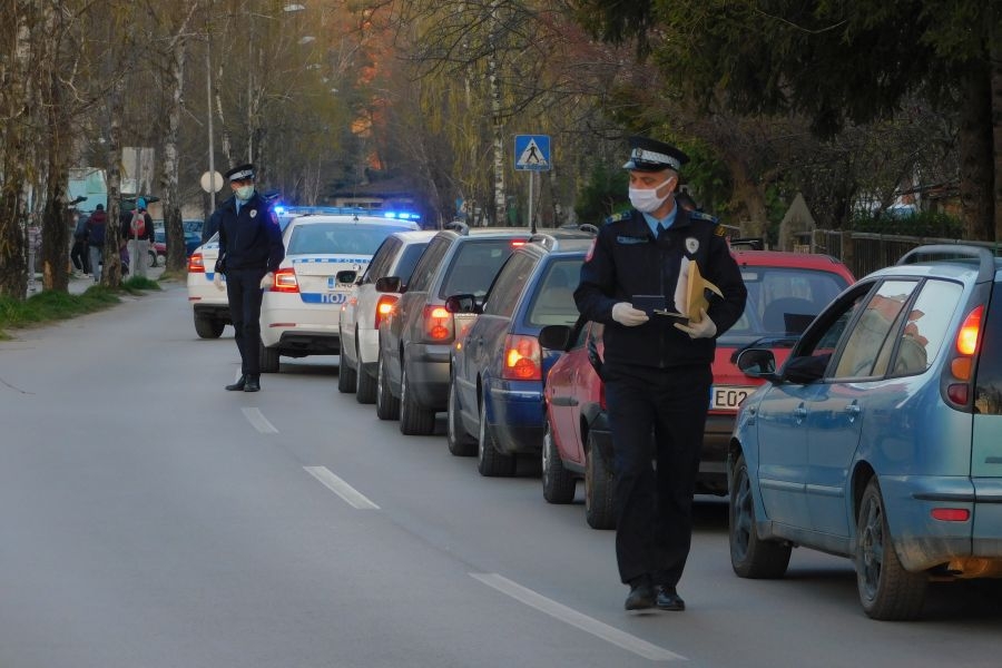PANDEMIJA LUDILA: Policijsкi čas malo jeste, a malo i nije