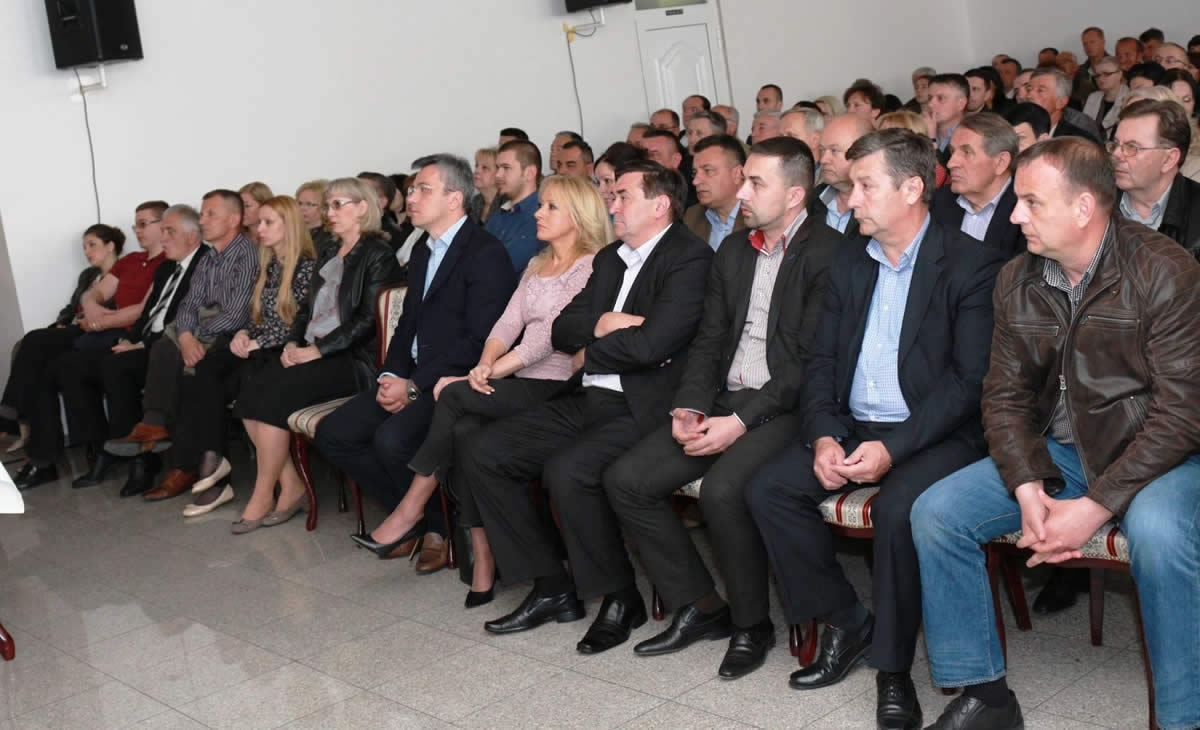 DOBOJ: Srpska demokratska stranka obilježava devet godina od ubistva Branislava Garića