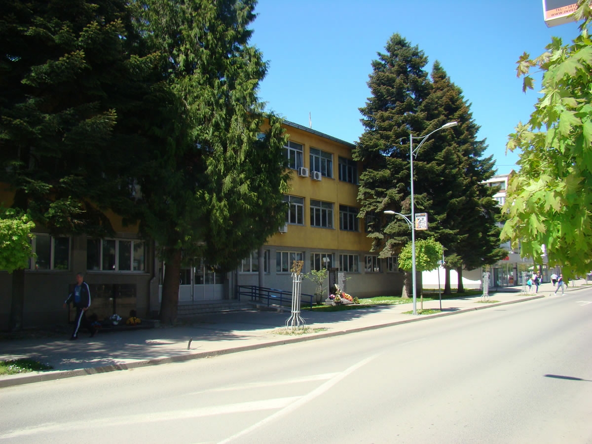 DOBOJ: Sutra parastos za poginule pripadnike policije