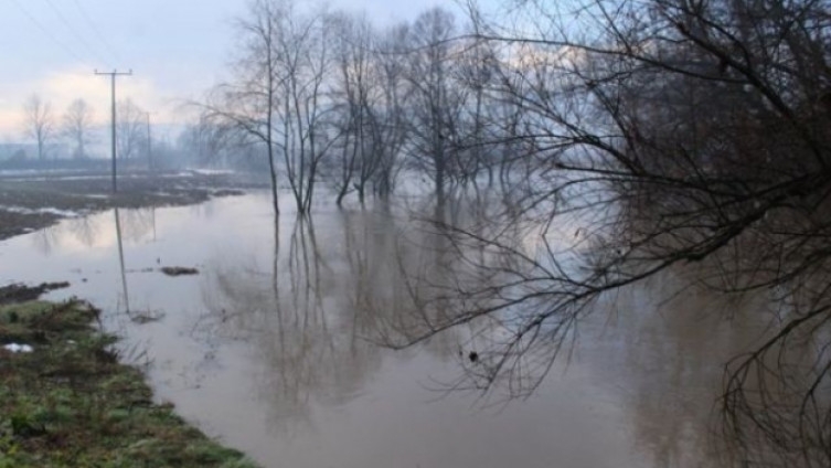 POPLAVE: U Gračanici i Doboj Istoku 40 hektara poljoprivrednog zemljišta pod vodom