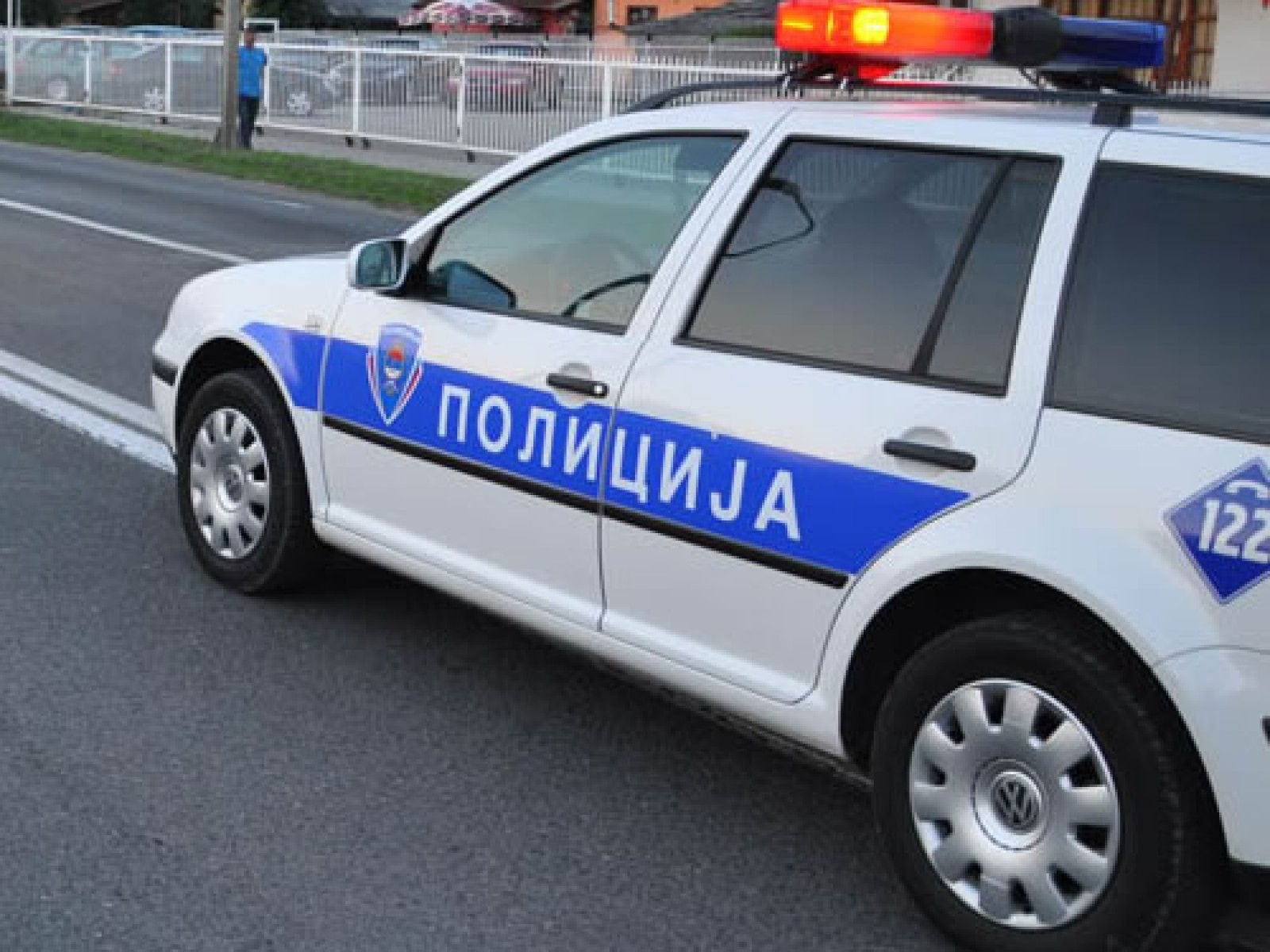 DOBOJ: Smrtno stradao muškarac prilikom prevrtanja traktora