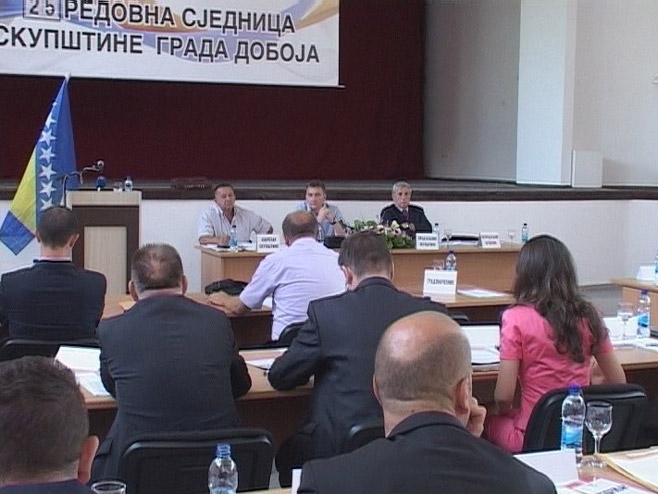 DOBOJ: Ucenjuju Vladu "turskim svetom"