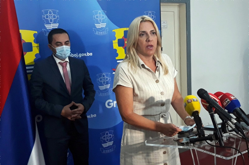 DOBOJ: Cvijanovićeva na sva usta hvali bivše ljude SDS-a