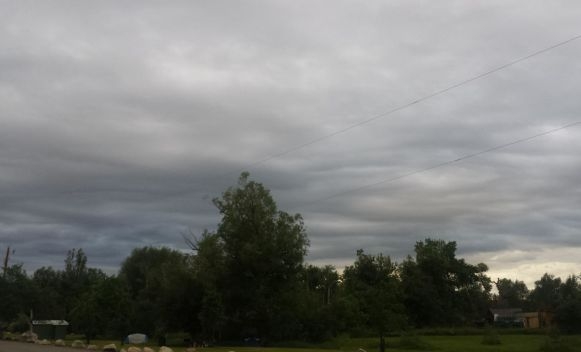 VRIJEME: Oblačno i suvo, temperature iznad nule