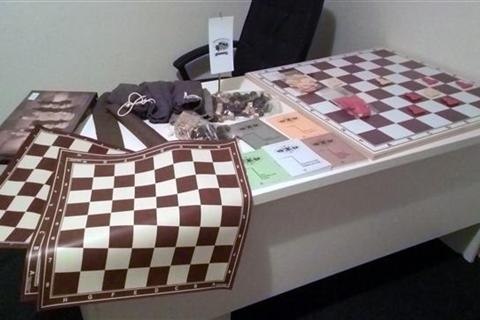 DOBOJ: Srbi iz Norveške donirali sredstva za opremanje škole šaha