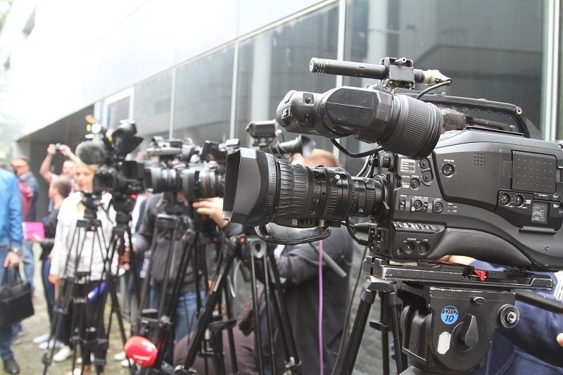 Mediji ostaju bez oglašivača, mijenja se režim rada: Novinari na prvim linijama, ali pitanje je do kad