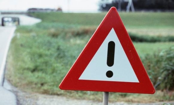 PUTEVI: Obustavljanje saobraćaja na dionici kola-stričići