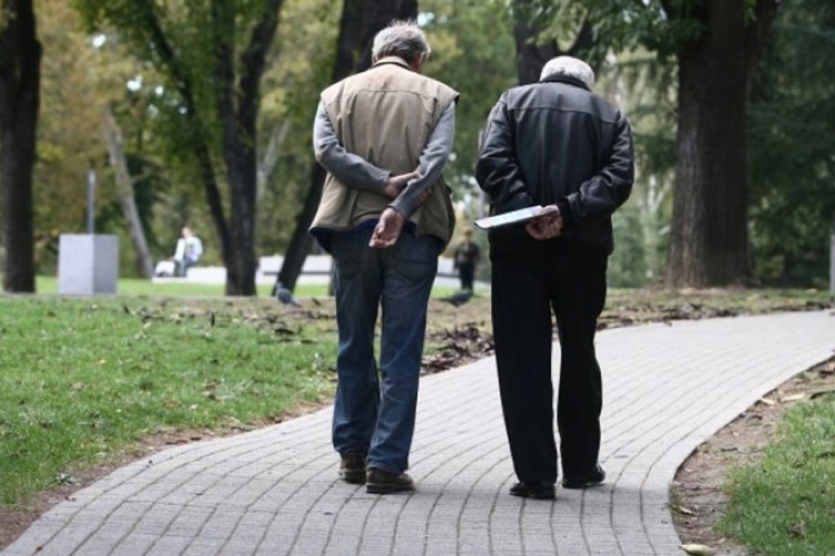 DOBOJ: Počinje isplata oktobarske penzije