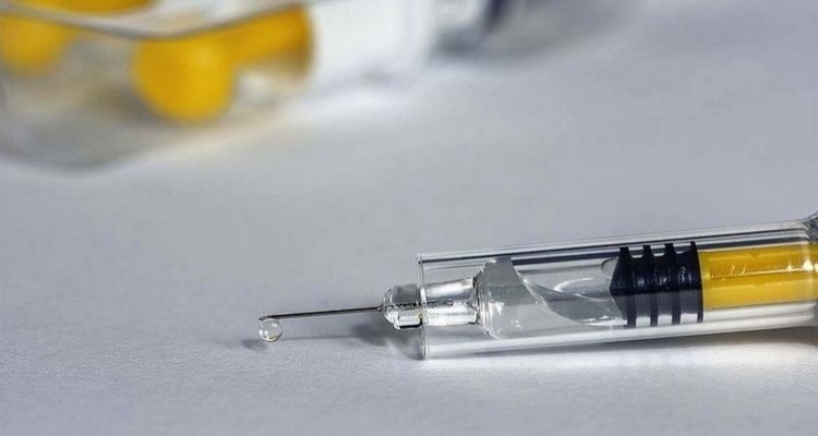 Bogati su razgrabili vakcine