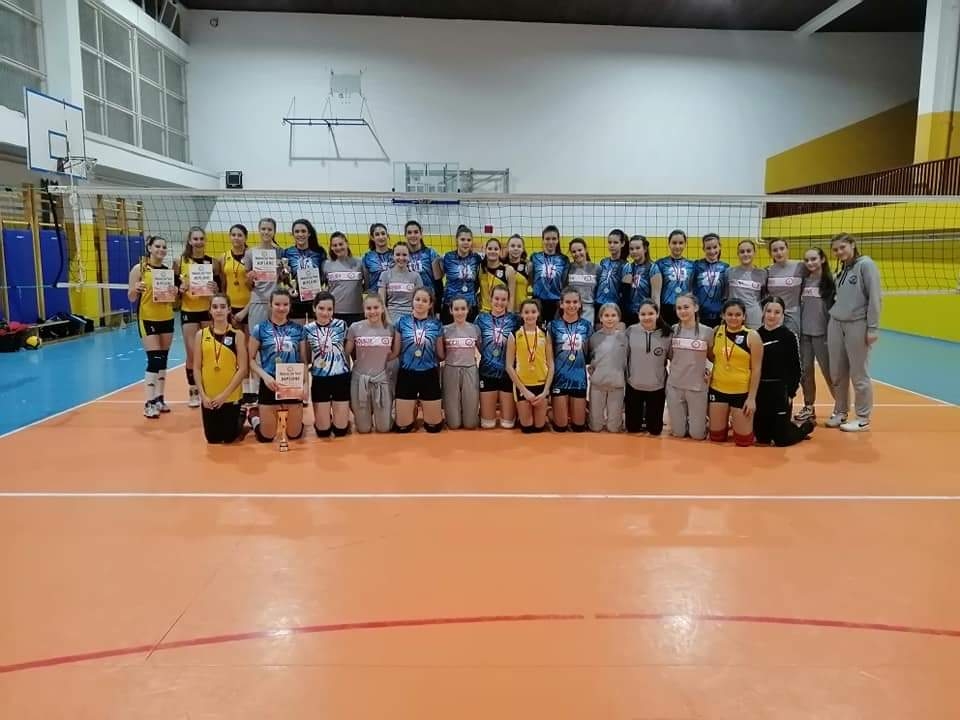 DOBOJ: Završen Novogodišnji turnir, najuspješniji gosti iz Beograda (FOTO)