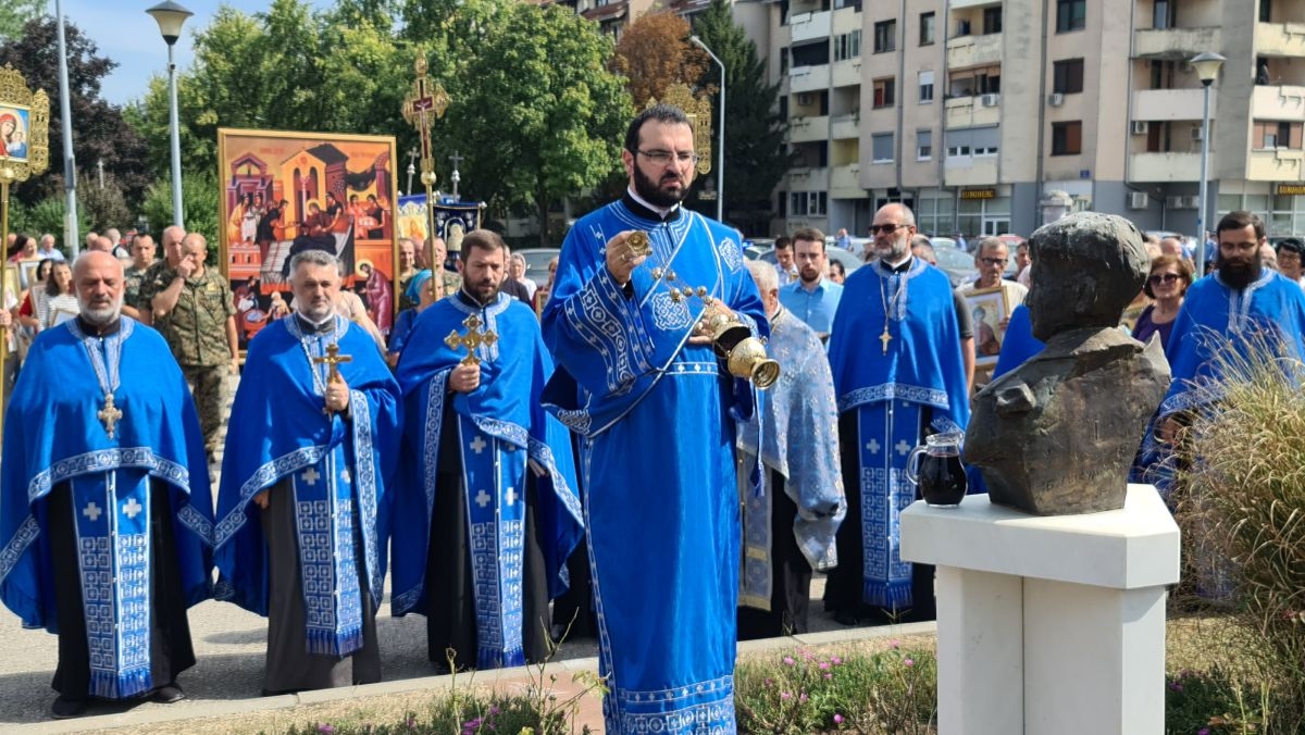 DOBOJ: Služen parastos za sve koji su život dali za Srpsku