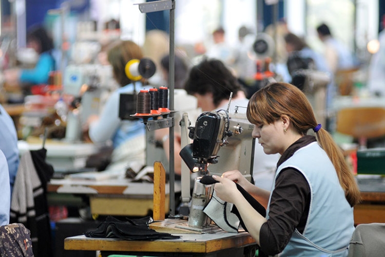 ŠTA NUDE POSLODAVCI: Minimalac 950 KM sa toplim obrokom i minulim radom?