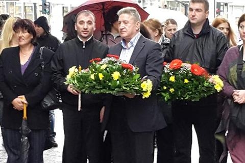 DOBOJ: Odata počast stradalim civilima i žrtvama poplava (FOTO)