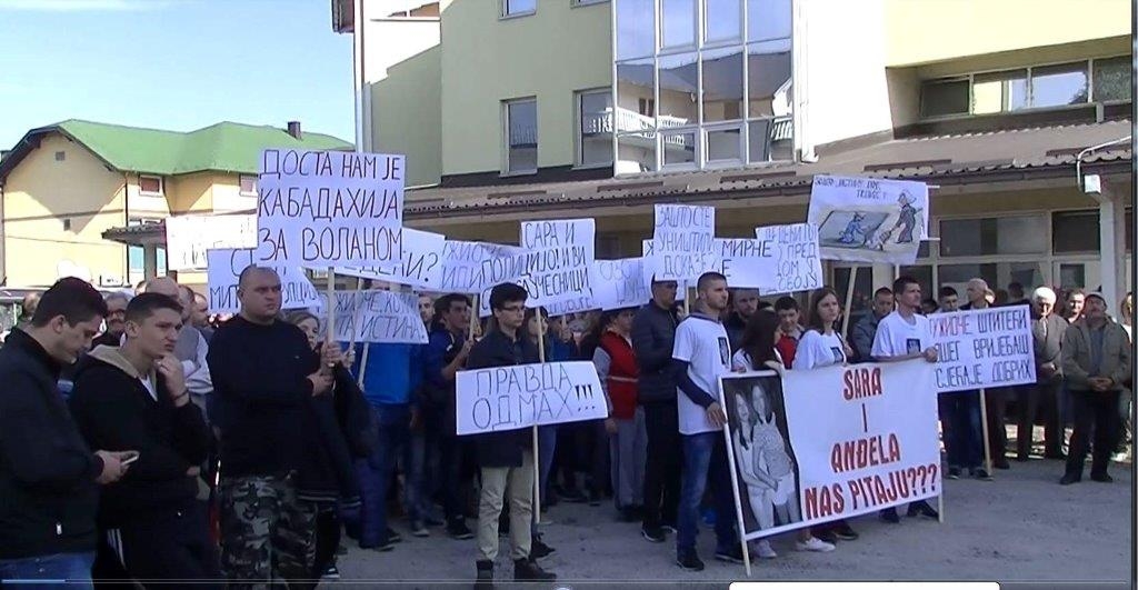 BAHATI VOZAČI JOŠ BEZ KAZNI ZA ČETIRI UGAŠENA ŽIVOTA U DOBOJU: Pravda predugo na čekanju