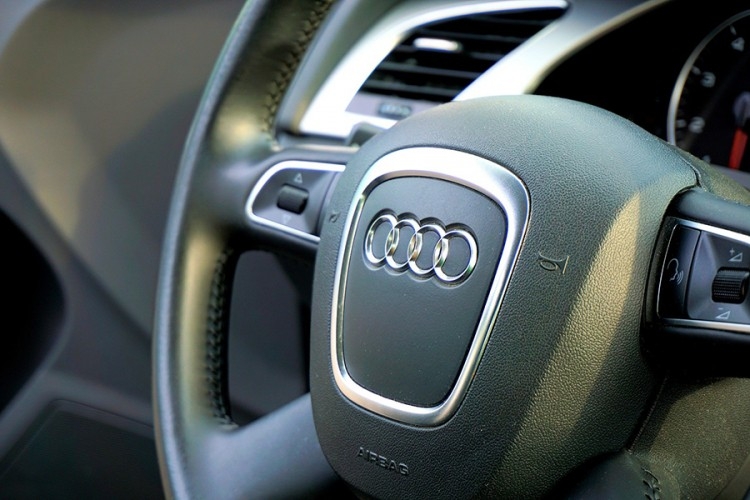DOBOJ: Oduzet "audi" od višestrukog prekršioca u saobraćaju