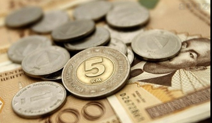 Prosečna plata u novembru 857 KM