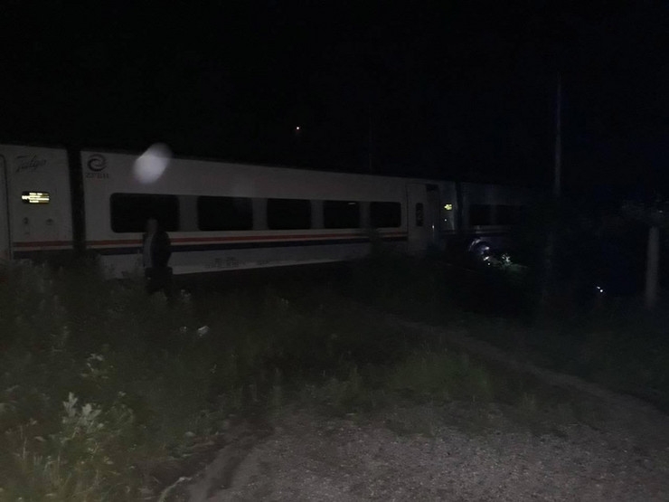 DOBOJ: Voz usmrtio ženu na bivšem pružnom prelazu u Kostajnici