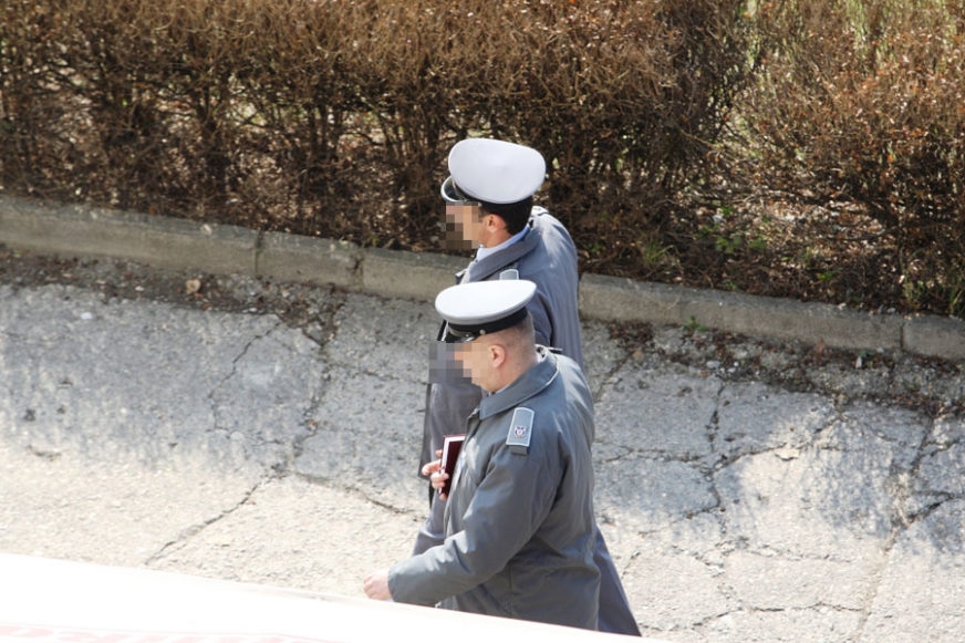 IZOLACIJU PREKRŠILA ŽENA IZ STANARA Komunalna policija nastavlja kontrole