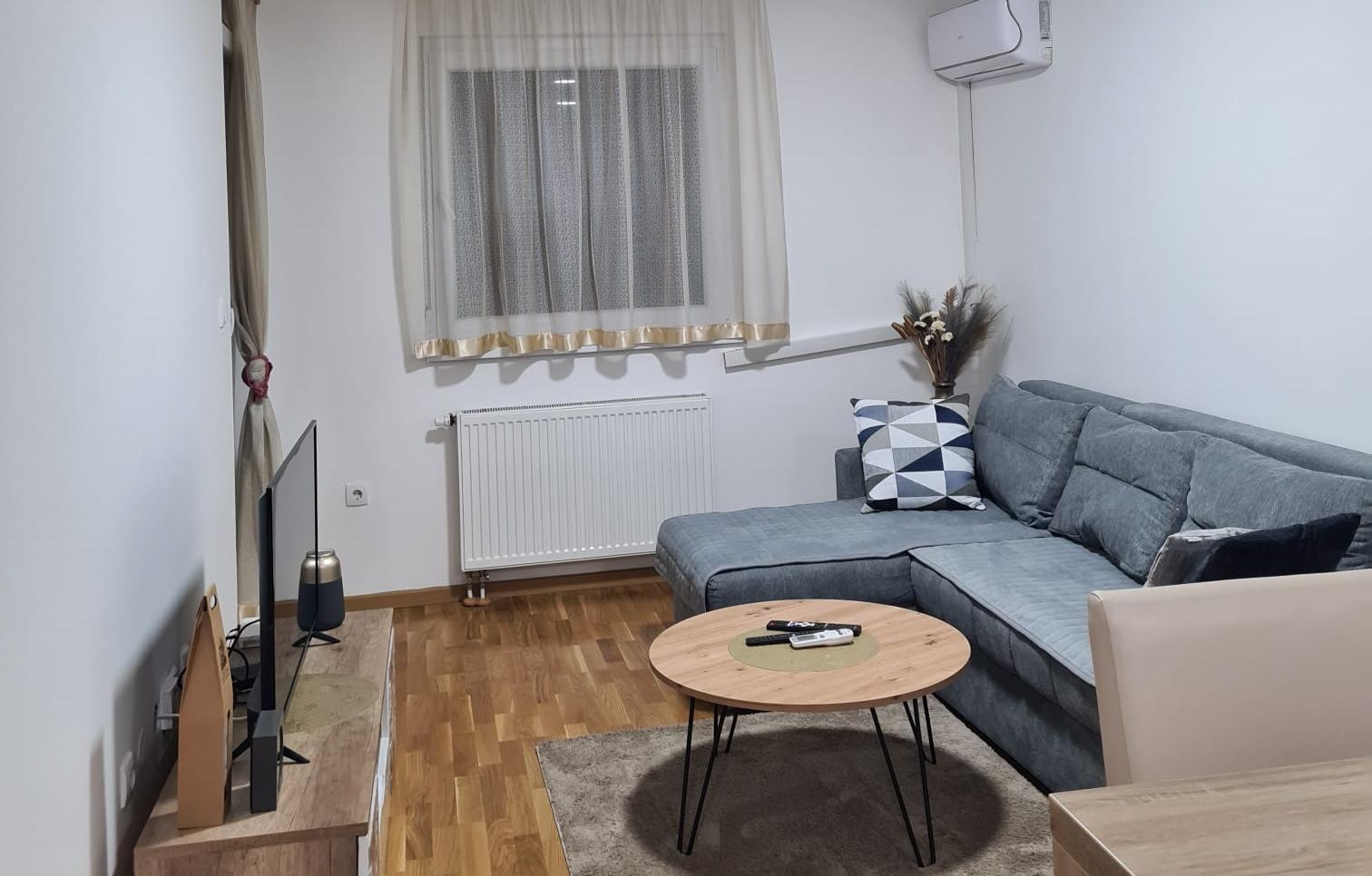 OGLAS: Izdaje se stan u ulici Cara Dušana 69/66 (FOTO)