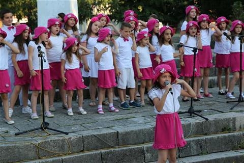DOBOJ: Održan koncert "Zvončića" (FOTO)