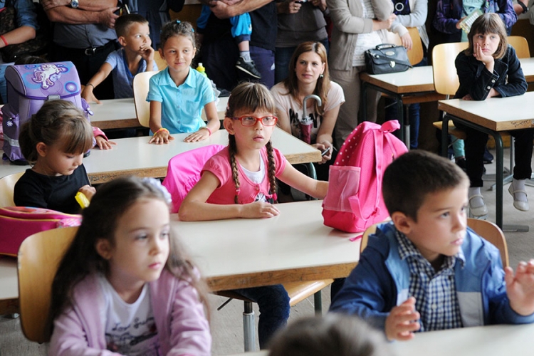 Škole u Srpskoj otvaraju vrata za učenike
