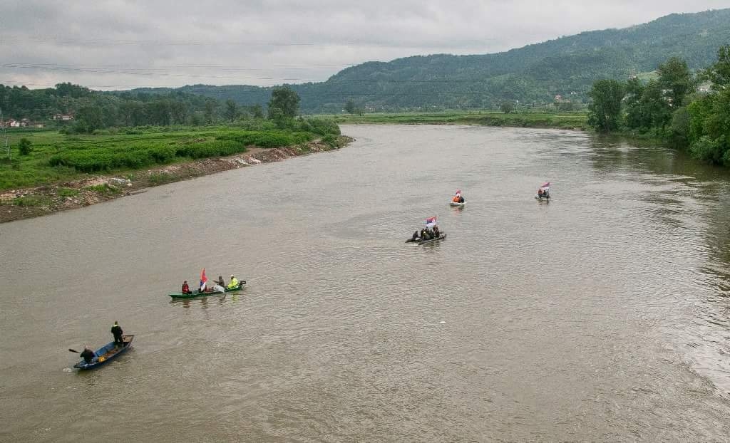 OKOM KAMERE: Regata u sjećanje na poplavu