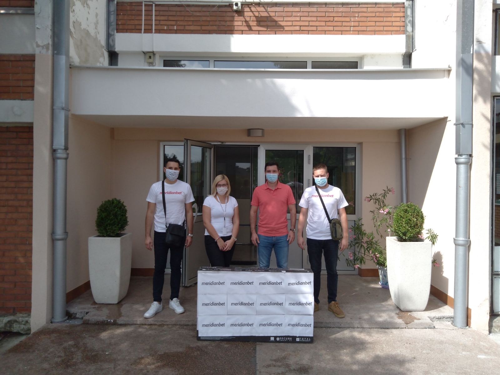 Kompanija Meridian humanost širom regiona ističe u donacijama