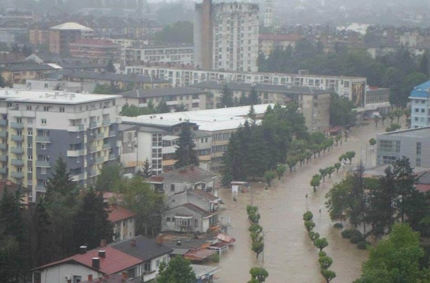 DOBOJ: Grade i na plavnom području!