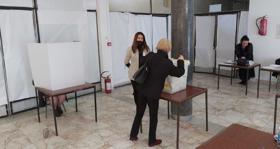 DOBOJ: Četrdeset devet optuženih za izborne prevare na izborima. A nalogodavci?
