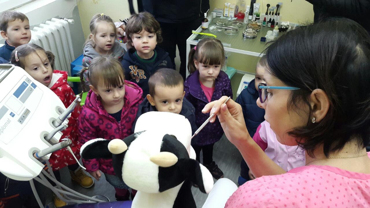 DOBOJ: Unaprijediti oralno zdravlje djece