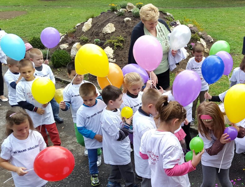 DOBOJ: Češka vlada finansirala izgradnju igrališta