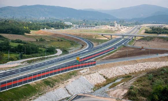 AUTOPUT 9. JANUAR: Od Prnjavora do Doboja za 15 minuta