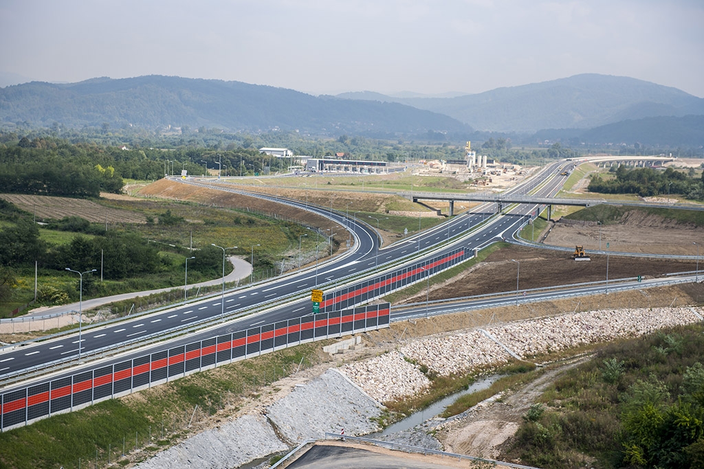 Vlada, bez dokaza, tvrdi da autoput Banjaluka – Prijedor ima sve saglasnosti