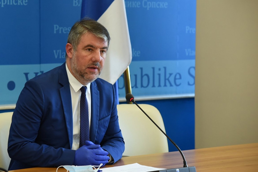 JOŠ 28 NOVOZARAŽENIH U RS Na koronu pozitivna i tri medicinara, pet pacijenata na RESPIRATORU