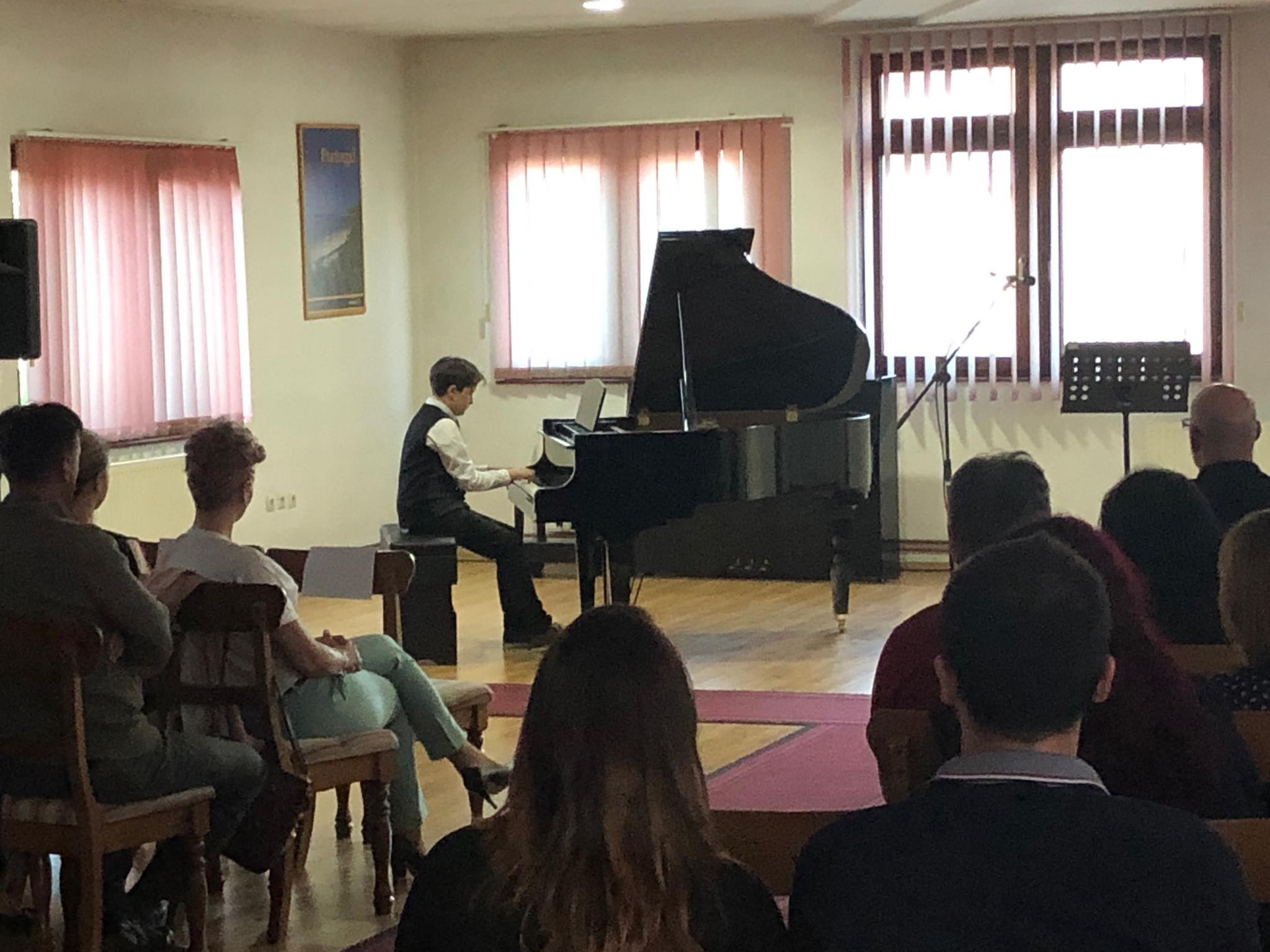 DOBOJSKI INFO PREDSTAVLJA: Godišnji koncert Muzičke škole “Markos Portugal” (FOTO)