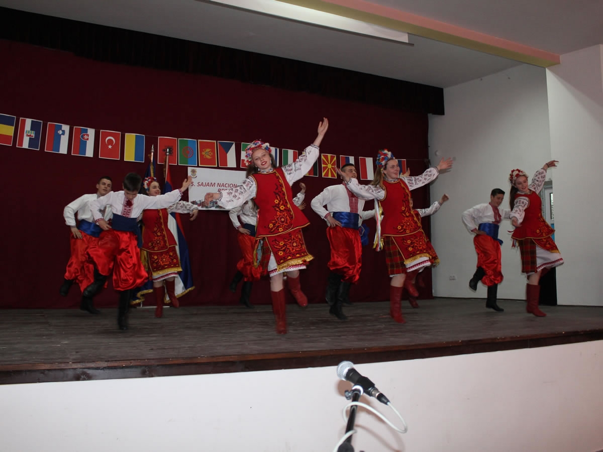 DOBOJ: Održan 5. Sajam nacionalnih manjina (FOTO)