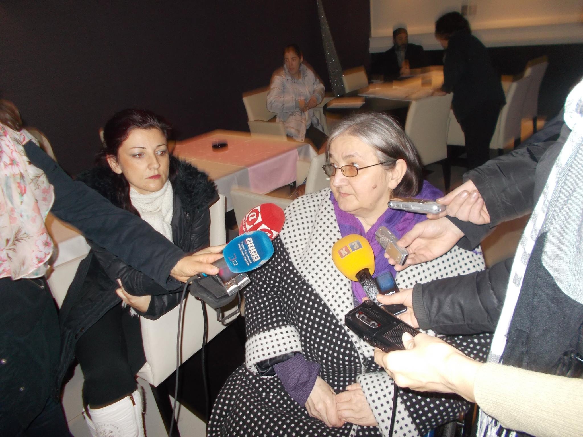 DOBOJ: Okrugli sto koalicije organizacija osoba sa invaliditetom (FOTO)