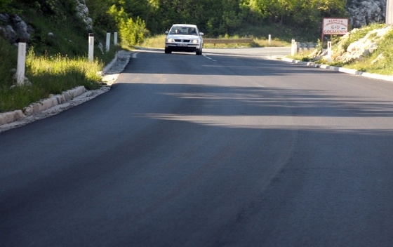 PUTEVI: Jutros manje vozila na putevima, u toku dana gužve prema granici