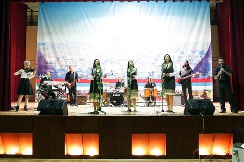 DERVENTA:  Održan koncert etno grupe "Iva" iz Doboja (FOTO)