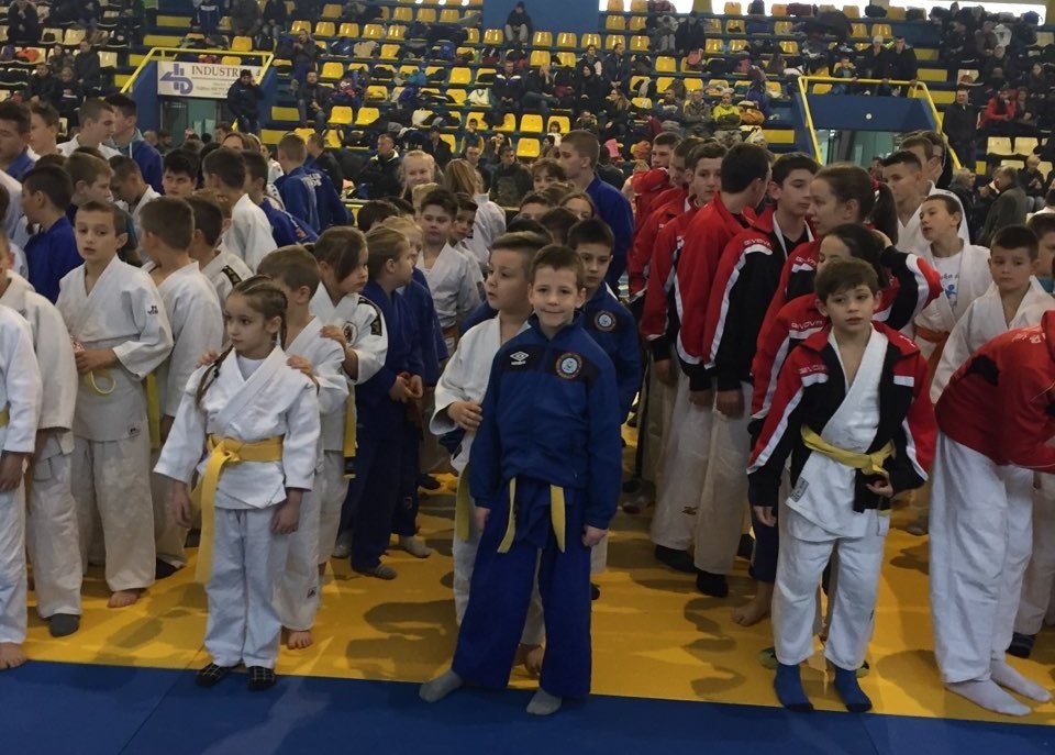 DOBOJ: Žetva medalja za mlade džudiste (FOTO)