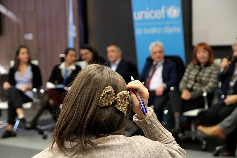 DJECA BiH UZ MEĐUNARODNI DAN DJETETA: “Jedan dan u godini nije dovoljan da se naša prava ostvare, potrebna je stalna saradnja svih aktera”