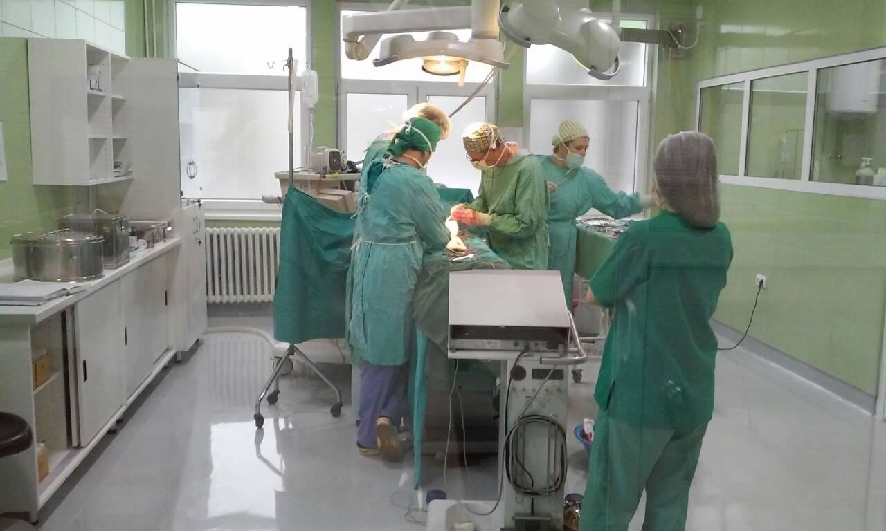 DOBOJ: Novi/stari operativni zahvat u Službi za ginekologiju (FOTO)