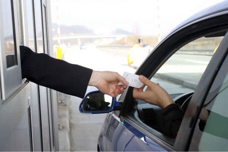 Jeftinija putarina za one koji voze svaki dan