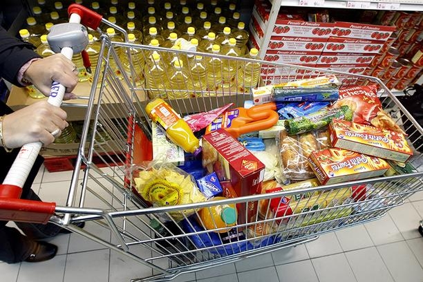 ZA MESEC DANA ČAK 100 MARAKA VIŠE ZA HRANU! Cene osnovnih životnih namirnica strmoglavo rastu i prazne kućne budžete