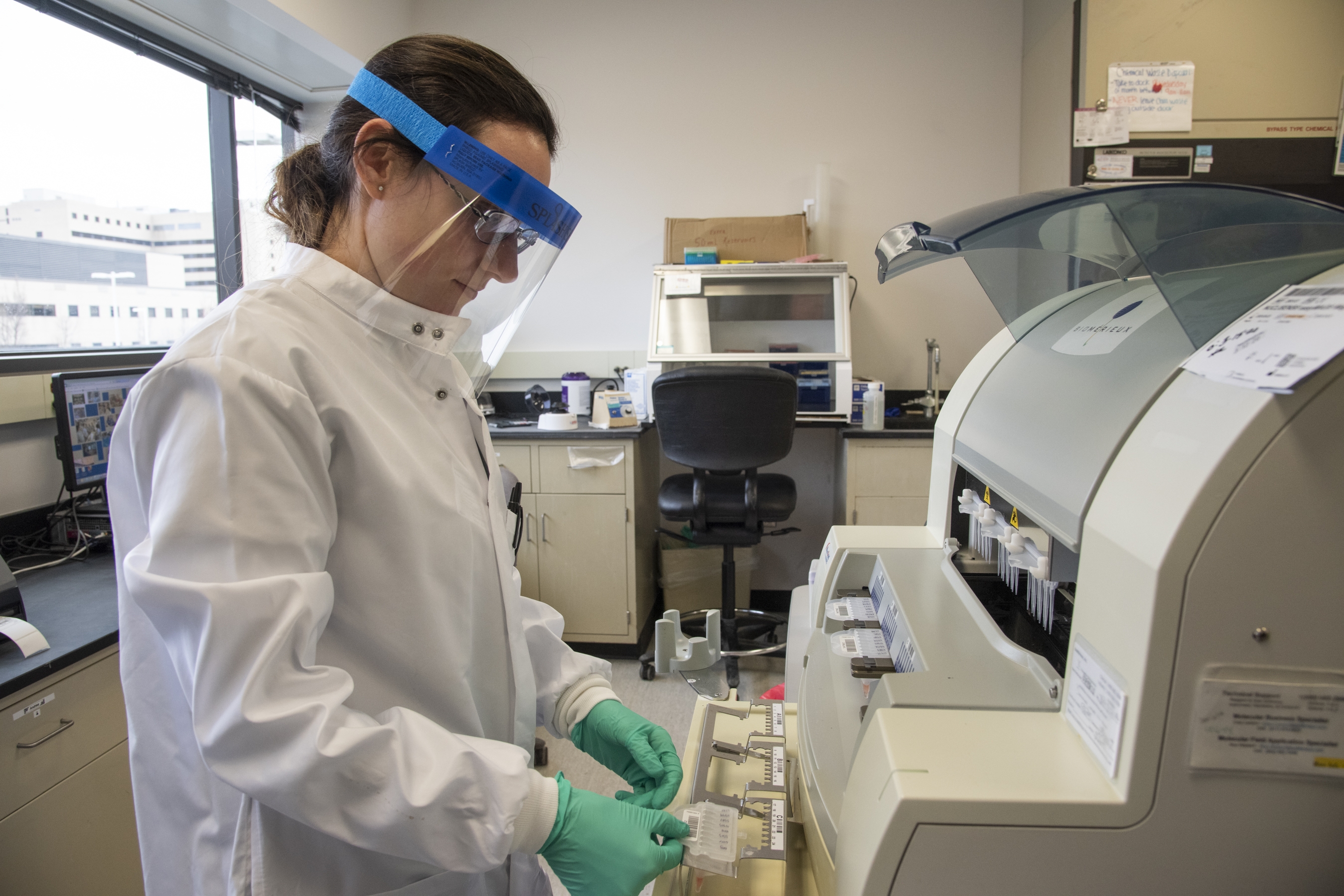 PREMINULO SEDAM PACIJENATA U Srpskoj još 176 osoba pozitivno na korona virus