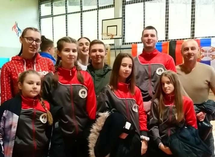 KARATISTI "VILE" POKORILI DEŽELU: Nova žetva medalja u Sloveniji.