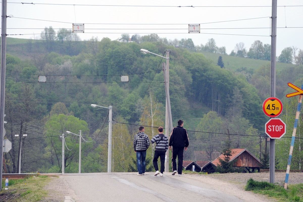 DOBOJ: Mještani se ne žele odreći pružnih prelaza
